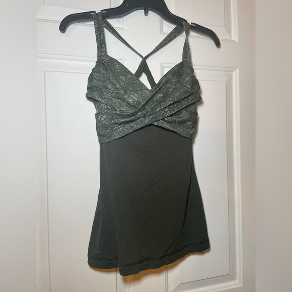 Lululemon Athletica Crisscross Back Forest Green Tank Size 4? Leaf Print - Picture 2 of 9